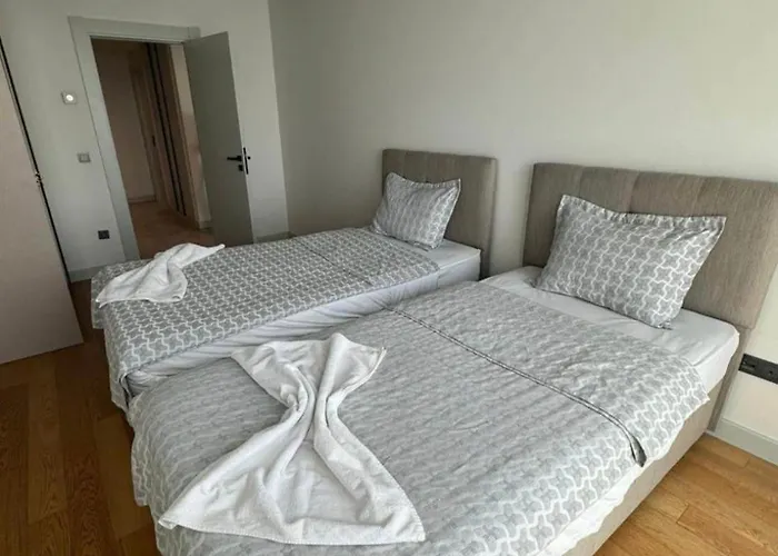 Sinpas Queen Bomonti By Bondy