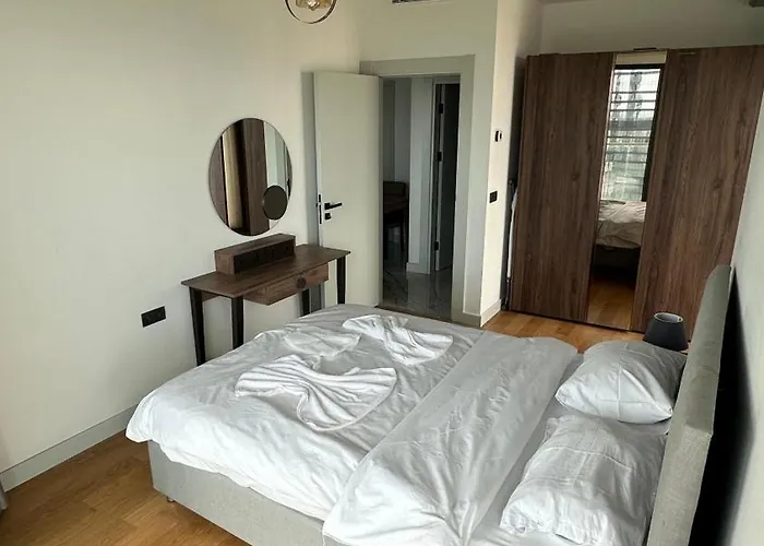 Sinpas Queen Bomonti By Bondy